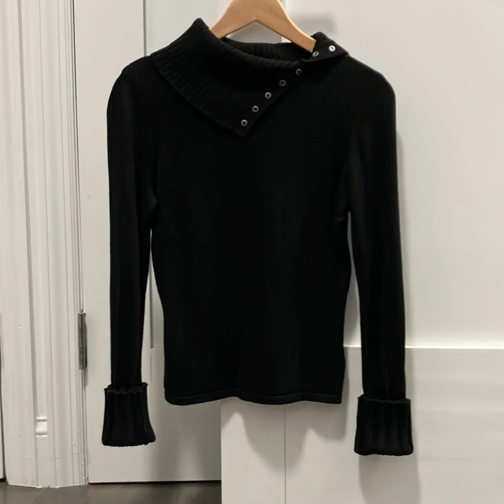 Y2K Vintage Guess Jeans Sweater with Asymmetrical Neck Detail Size S - Picture 2 of 7